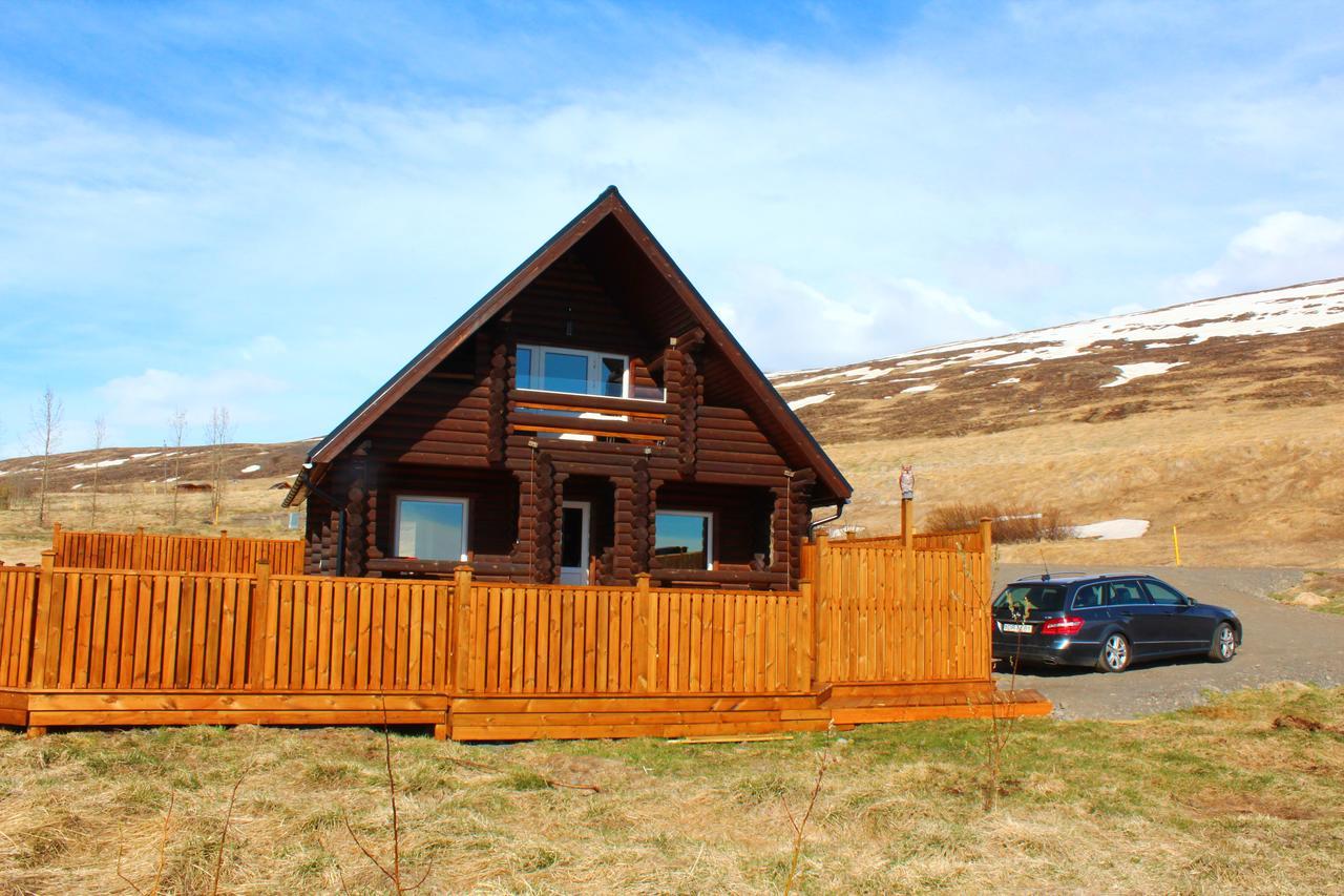 Akureyri Log Cottage מראה חיצוני תמונה